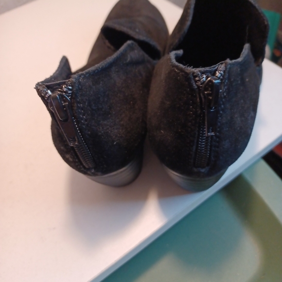 Born Womens suede booties Size 7.5M - Picture 6 of 12